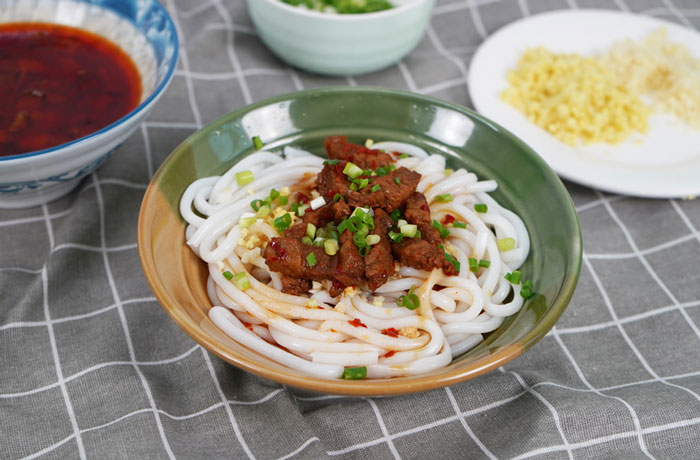 平江肉臊子粉培训